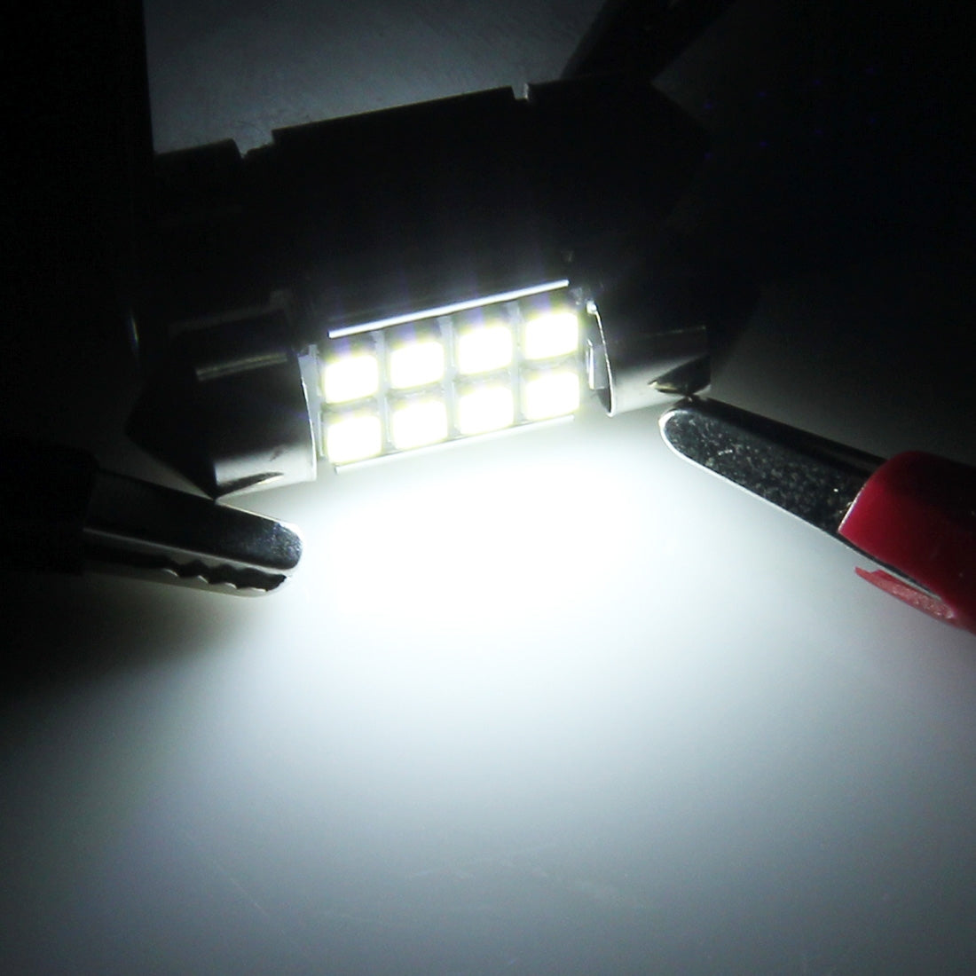 2-PCS-31mm-Festoon-3W-300LM-White-Light-8-LED-3528-SMD-Canbus-Error-Free-Car-Reading-Lamps,-DC-12