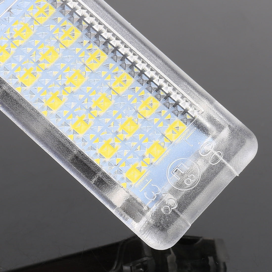 2-PCS-DC12V-/-1.5W-/-6000K-/-100LM-Car-Foot-Nest-Lights-Footwell-Lamp-Seat-Lamp-18LEDs-SMD-3528-Lamps-for-Volkswagen(White-Light)