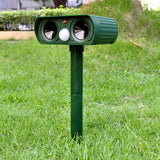 2-PCS-Powerful-Ultrasonic-Solar-powered-Animal-Repeller-With-PIR-Sensor-&-Light-Sensor,-Got-the-CE-/-ROHS-Certification
