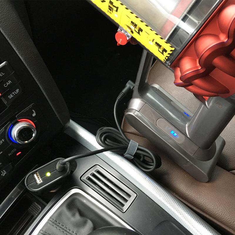 For Dyson V10 / V11 Vacuum Cleaner 30.45V Car Charger