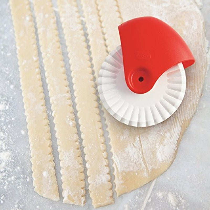 Baking-Tools-Pasta-Cutting-Wheel-Hemming-Wheel-Manual-Noodle-Cutter-Roller-Knife-Creative-Kitchen-Gadgets(Point-Cut)