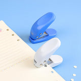 Deli-Mini-Small-Hole-Punch-Single-Circular-Hole-Punch-Machine-Manual-Hole-Punch,-Size:-6x5.5cm,-Random-Color-Delivery