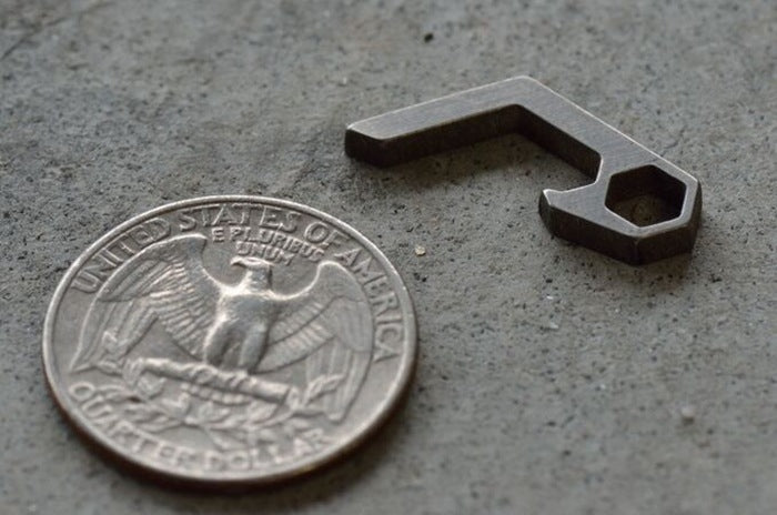 EDC-Mini-Lightweight-Bottle-Beer-Opener-Keyring-Pocket-Tool-Outdoor-Camp-Hike-Utility-Gadget-Stainless-steel