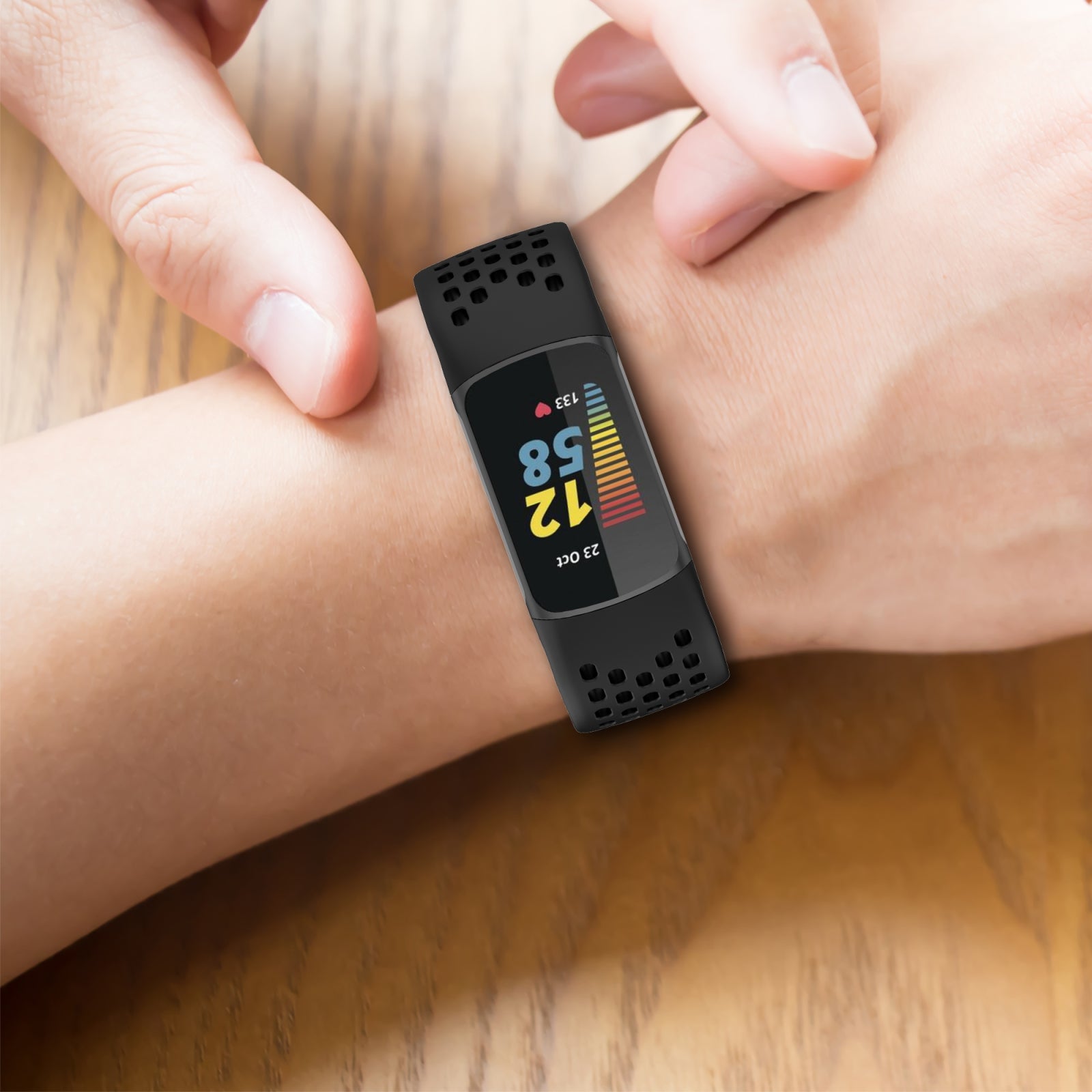 For-Fitbit-Charge-5-Monochromatic-Breathable-Silicone-Watch-Band(Navy-Blue)