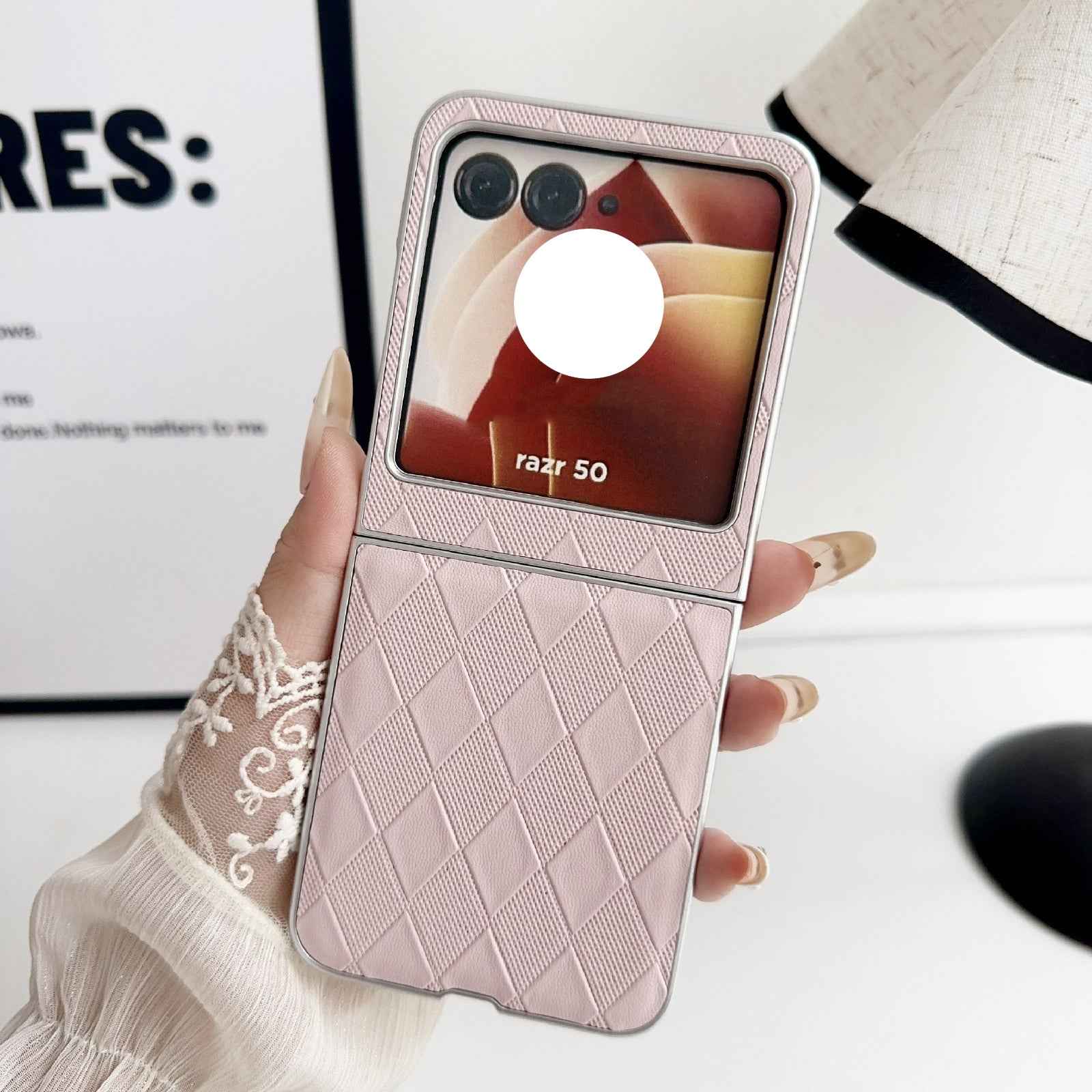 For-Motorola-Razr-50-Ultra-Pearlescent-Paint-Diamond-Shaped-Checkered-Leather-Phone-Case(Pink)
