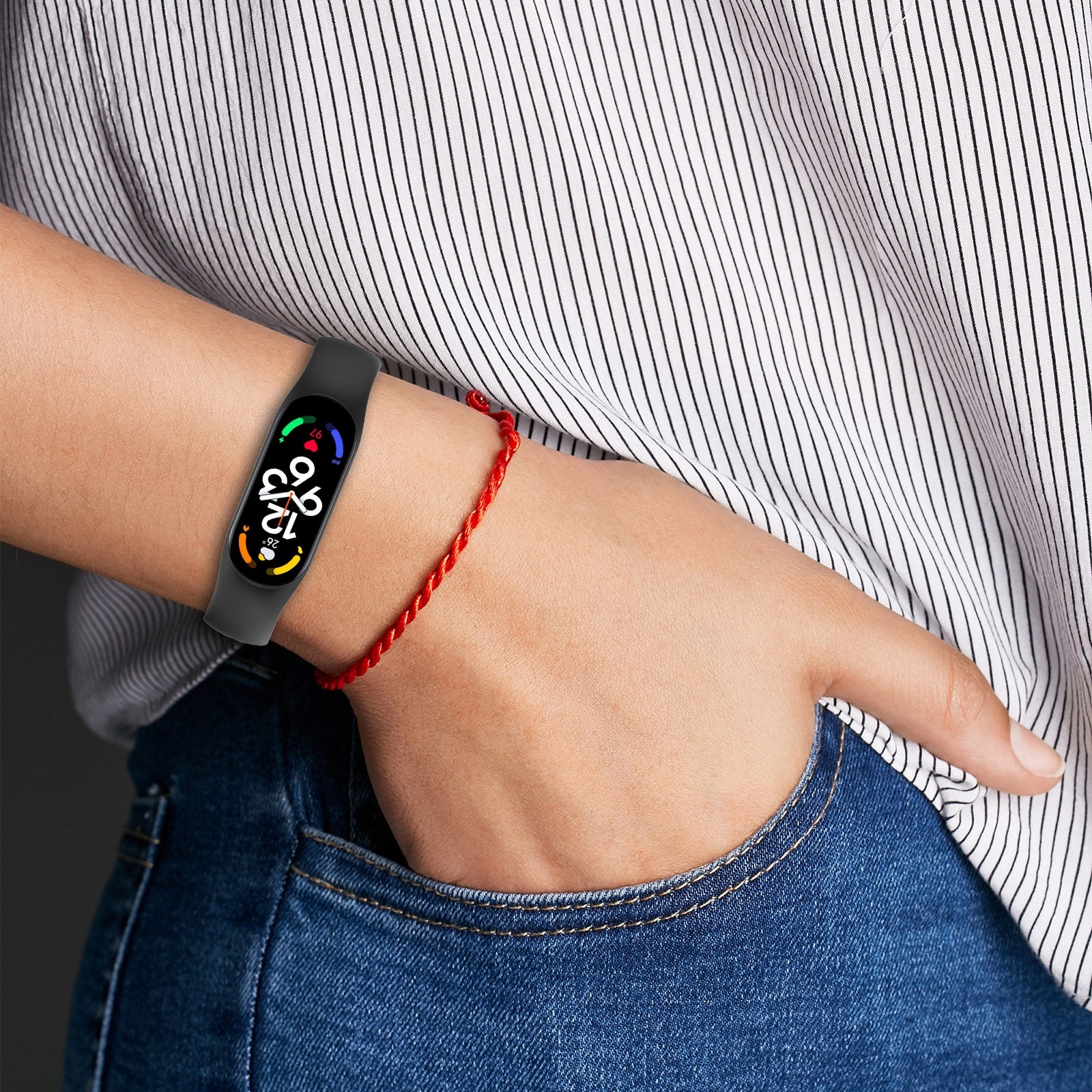 For-Xiaomi-Mi-Band-7-/-7NFC-/-6-/-6-NFC-/-5-/-5-NFC-/-Amazfit-Band-5-Official-Silicone-Watch-Band(Black)