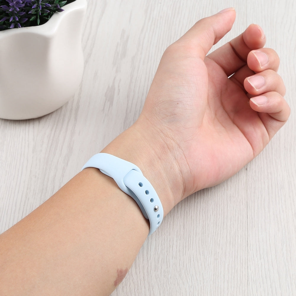 Slimming-Silicone-Watch-Band-For-Apple-Watch-Series-9&8&7-41mm-/-SE-3&SE-2&6&SE&5&4-40mm-/-3&2&1-38mm(Starlight)