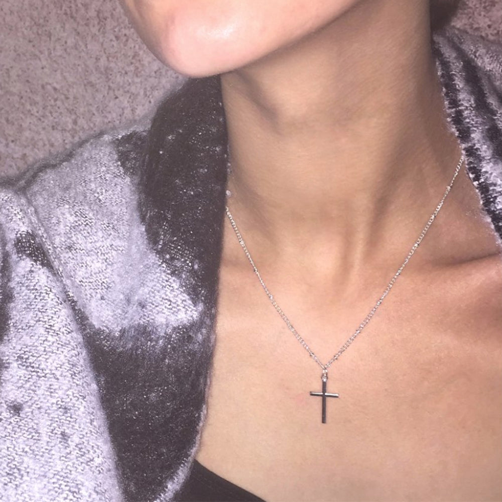 Women-Fashion-Bright-Electroplating-Cross-Jewelry-Necklace(Silver)